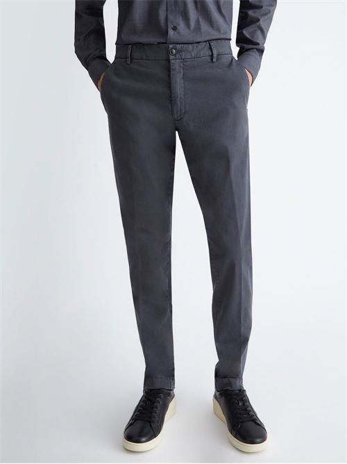 PANTA CHINO SLIM LIONEGABWASH LIU JO | M223P301LIONEGABWASH/ASPHALT 904
